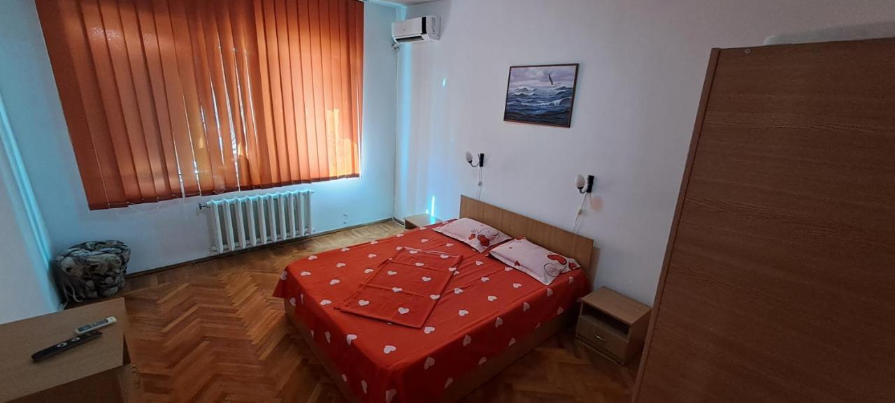 Apartament Grigore Etaj 2 Mangalia Exterior photo