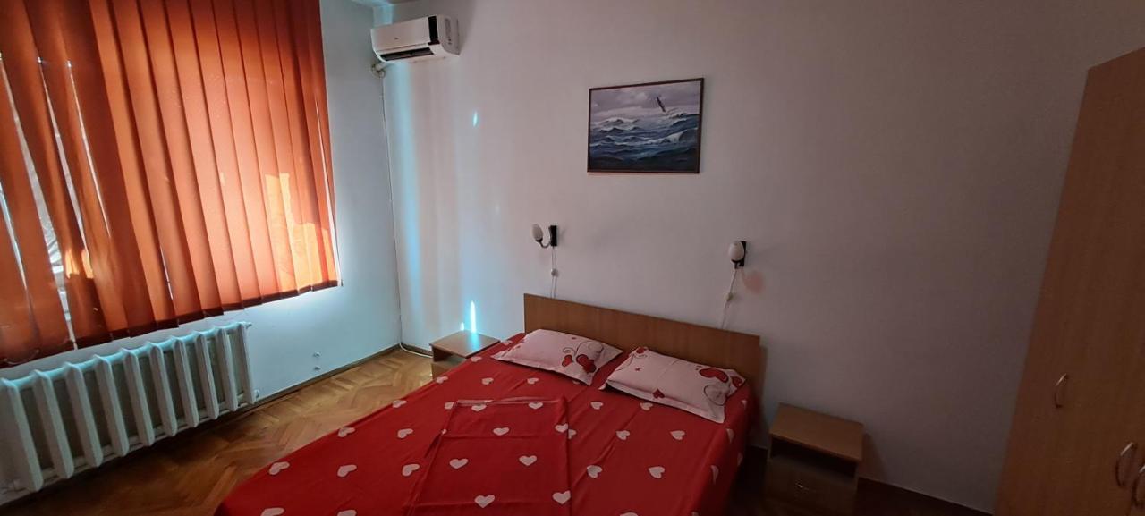 Apartament Grigore Etaj 2 Mangalia Exterior photo